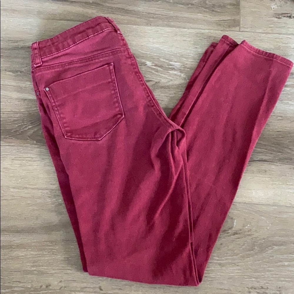DKNY Jeans